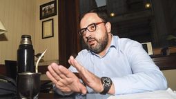 altText(Charles Carrera: “Si Talvi necesita, Bonomi le abriría las puertas para que conozca su gestión”)}