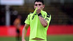 altText(Álvarez Martínez se desgarró y es baja por tres semanas)}