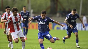 Nacional tenía que ganar y ganó: 3 a 0 ante el colista River Plate