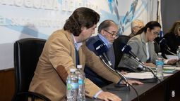 altText(Asumió el nuevo Ejecutivo en AUF)}