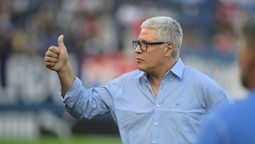 altText(Mirá en quién piensa Gutiérrez para el clásico)}