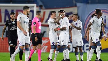 Nacional cierra el Apertura ante Montevideo City Torque.