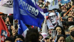 altText(El plebiscito constitucional y el dilema de la izquierda)}