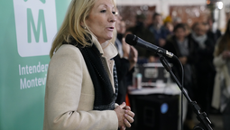 altText(¿Cree que las empresas deben pagar una tasa por residuos?)}