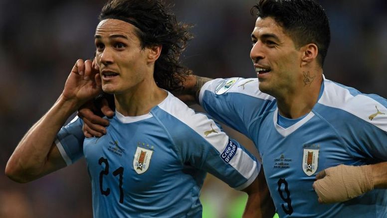 Suárez despidió con emotivas palabras a Edinson Cavani