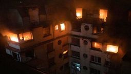 altText(Incendio en París dejó 10 muertos)}