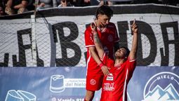 altText(Copa AUF: histórica victoria de Universitario de Salto ante Wanderers)}