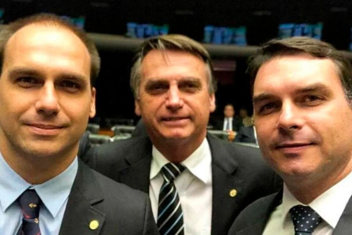 Brasil: ¿Dos hijos de Bolsonaro emigrarán a Italia?