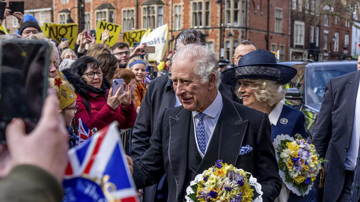 Rey Carlos de Inglaterra.