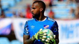 altText(Nacional: uno que vuelve y otro que se fue)}