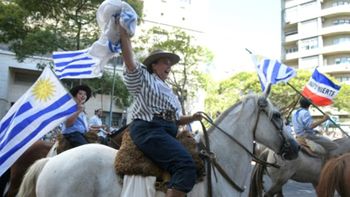 De aquellos ocho caballos, a los 18 metros cúbicos de bosta