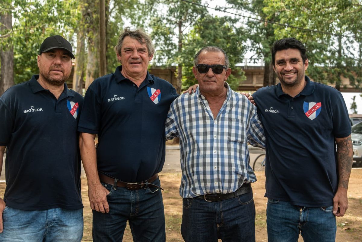 Pablo Caram oficializó su vínculo con Artigas SAD.