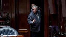 altText(El caso Astesiano genera una crisis institucional gravísima)}