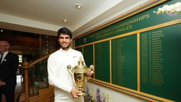 altText(Carlos Alcaraz y una consagración histórica)}