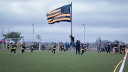 altText(Peñarol inauguró la Escuelita de fútbol en la Ciudad Deportiva)}