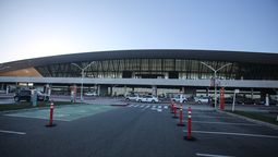 altText(Falta de combustible podría resentir conectividad en Aeropuerto de Carrasco)}