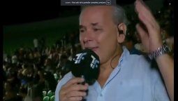 altText(El llanto que conmovió al Teatro de Verano: Marcelo Fernández y la emoción después de una bajada)}