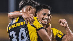 altText(Peñarol 1-0 Belgrano con otro gol de Maxi Silvera)}