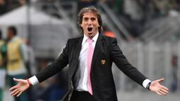 altText(Almada le dijo no a Nacional)}