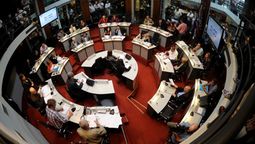 altText(Ediles del FA calificaron de “circo” citación de Cosse a la Junta Departamental)}