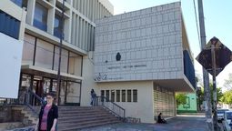 altText(Denuncian censura y represión en el Liceo Miranda)}