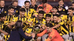 altText(Arriba los gurises: Peñarol ganó 5 a 1 a Caracas en Sub 20)}