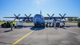 altText(Partió este sábado el avión Hércules con ayuda humanitaria para Venezuela)}