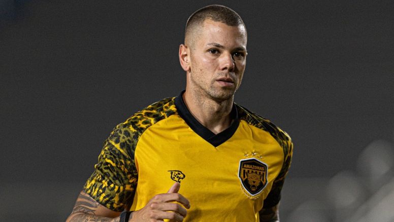 Amazonas FC despidió a Coelho con video de sus errores y el jugador les salió al cruce