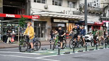 La ciclovía de 18 de Julio quedó inaugurada este jueves.