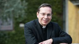 altText(Fiscales argentinos piden imputar al número dos del Opus Dei)}