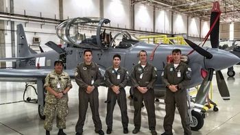 El primero de los Tucano entregados por Embraer a la FAU.