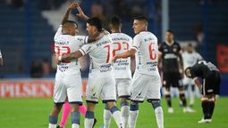 altText(Nacional arma el rompecabezas para enfrentar a Danubio)}
