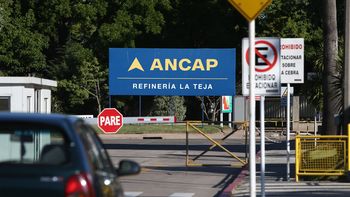 Obreros de la obra de la refinería reclaman cumplir acuerdo