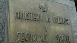 altText(En mayo aumentó el número de trabajadores en seguro de paro)}