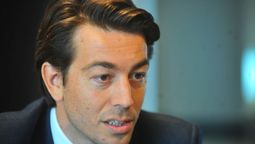 altText(Sartori hace calentar a un pueblo a medida que avanza en las encuestas)}