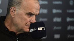 altText(¿Qué lectura hizo Bielsa tras la derrota de Uruguay ante Colombia?)}