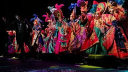 altText(Cosse confirmó el retorno del carnaval en 2022)}