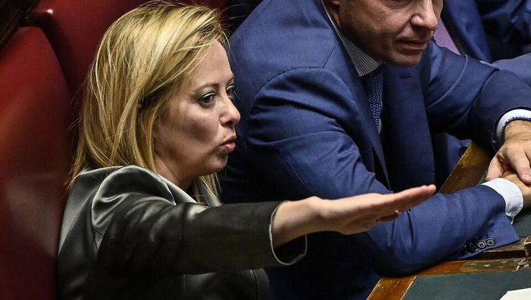 Feminismos vs autoritarismos: maneras de enfrentar la internacional neofascista