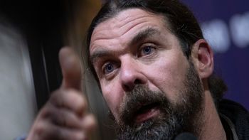 Sergio Sommaruga, reivindicó el impuesto a los ricos para combatir la pobreza infantil.