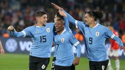 altText(Uruguay aprobó el primer examen y le ganó 3 a 1 a Chile)}