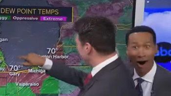 Meteorólogo se entera en vivo que la pantalla del tiempo es táctil