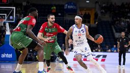 altText(Nacional da pelea, le ganó a Aguada y habrá sexta final)}