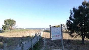 La mujer ingresó al agua de la playa Malvín el domingo.
