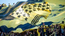 altText(Laquintana asegura el segundo gol a Peñarol)}