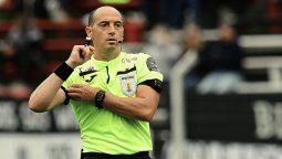 altText(Siguen ganando los violentos: ¿se para el fútbol?)}