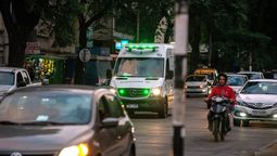 altText(Emergencias móviles aplican medidas tras ataque a ambulancia)}