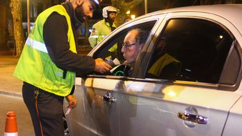 Noche de la Nostalgia en Montevideo: 142 permisos y un amplio operativo de controles