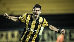 altText(Destino Europa: Alvarez Martínez dejará Peñarol en junio)}