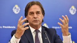 altText(Lacalle Pou, el presidente en campaña)}