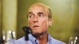 altText(Daniel Martínez se ganó la aprobación de los vecinos de Montevideo)}